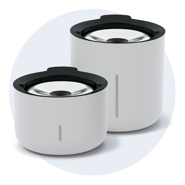 Zeus Oasis Plus fountains line up with a phone featuring the free app